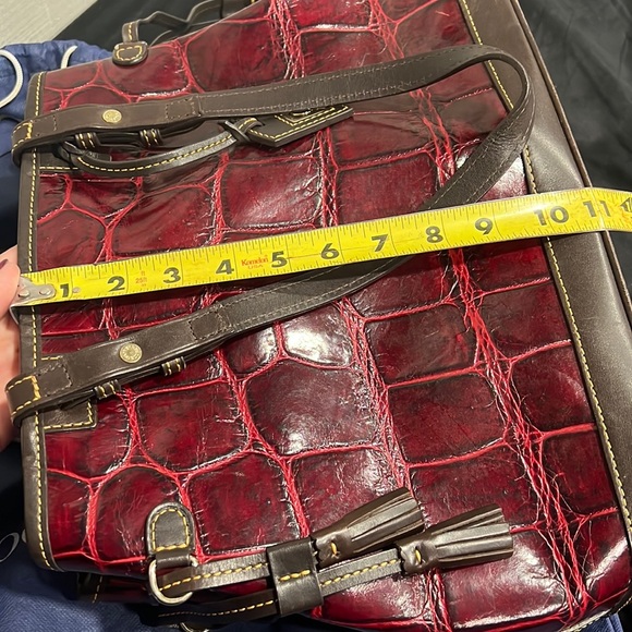 Dooney & Bourke Maroon Wine Crocodile Textured Bag with Mini Wallet Pouch - Picture 13 of 14